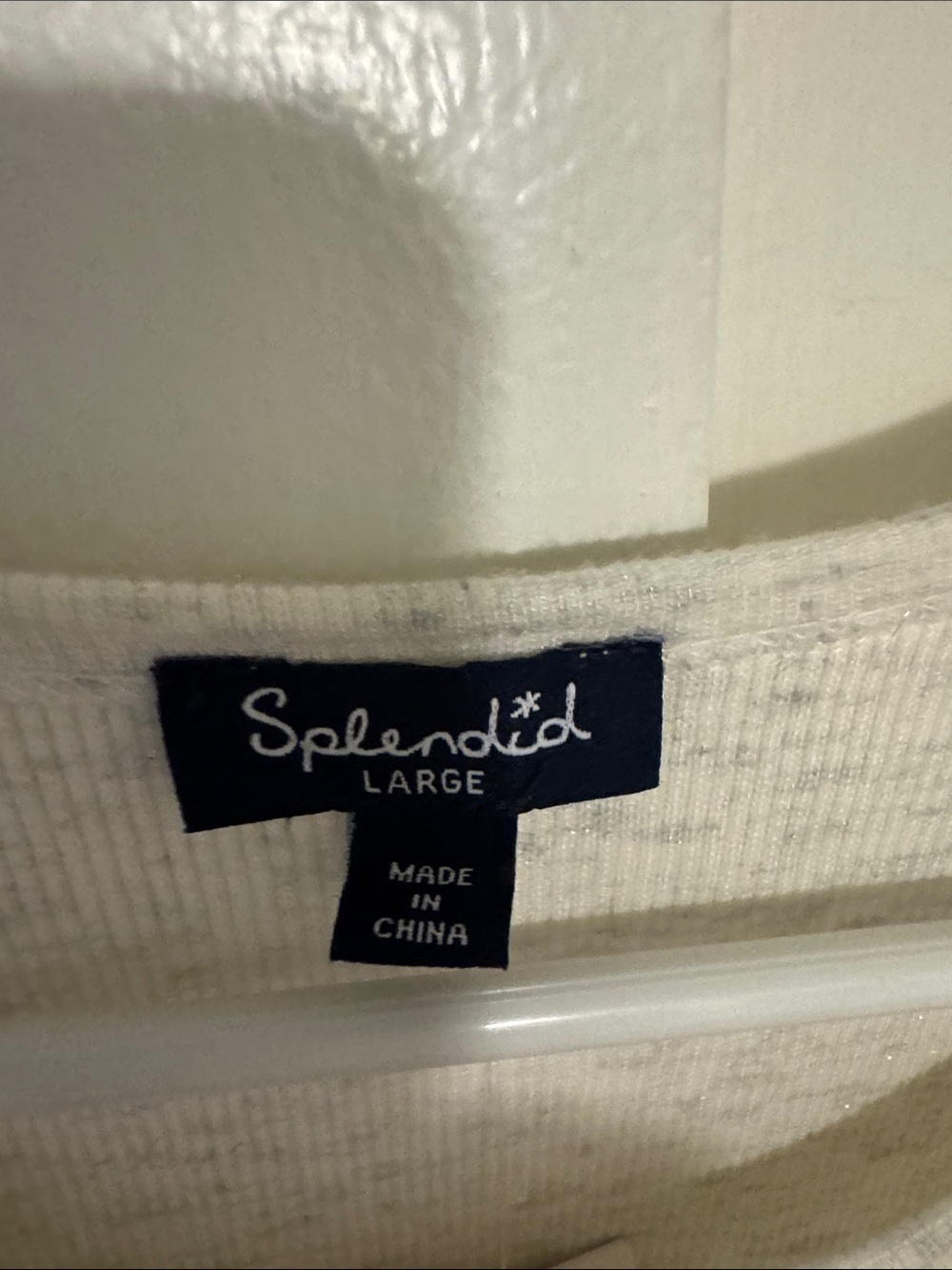 Splendid Ivory Heather Long Sleeve Scoop neck Top NWT - Picture 2 of 8